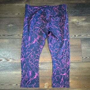 Avia Capris